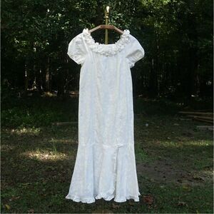 Hilo Hattie White Floral Maxi Dress with Ruffled Neckline